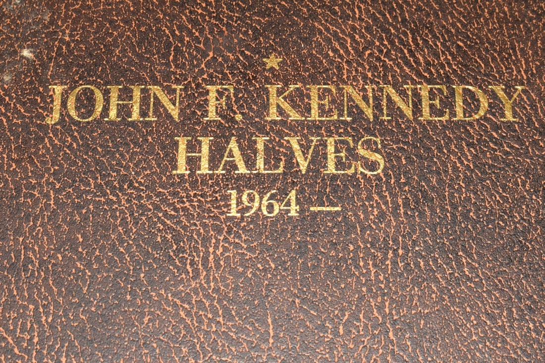 LOT (64) COMPLETE SET KENNEDY HALF DOLLAR BOOK 1964-87 (1 of 11)