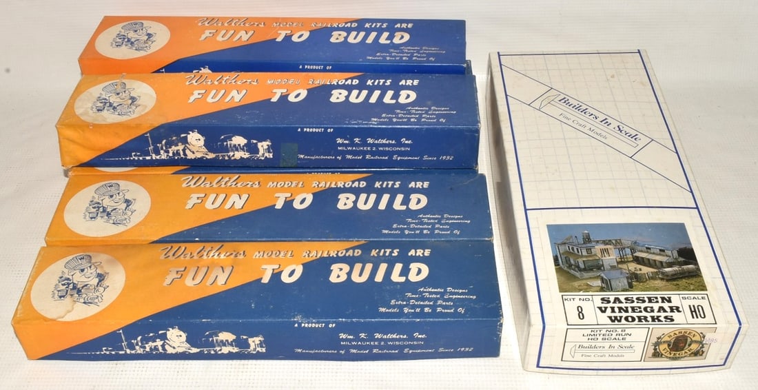 LOT ASSORTED WALTHERS MODEL RAILROAD KITS, C. 1940/50 (1 of 7)