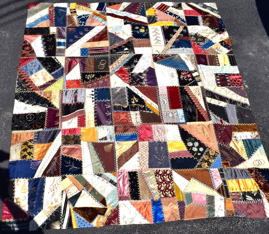 VICTORIAN CRAZY QUILT W/CHICKEN STITCH, FLOWERS (1 of 10)