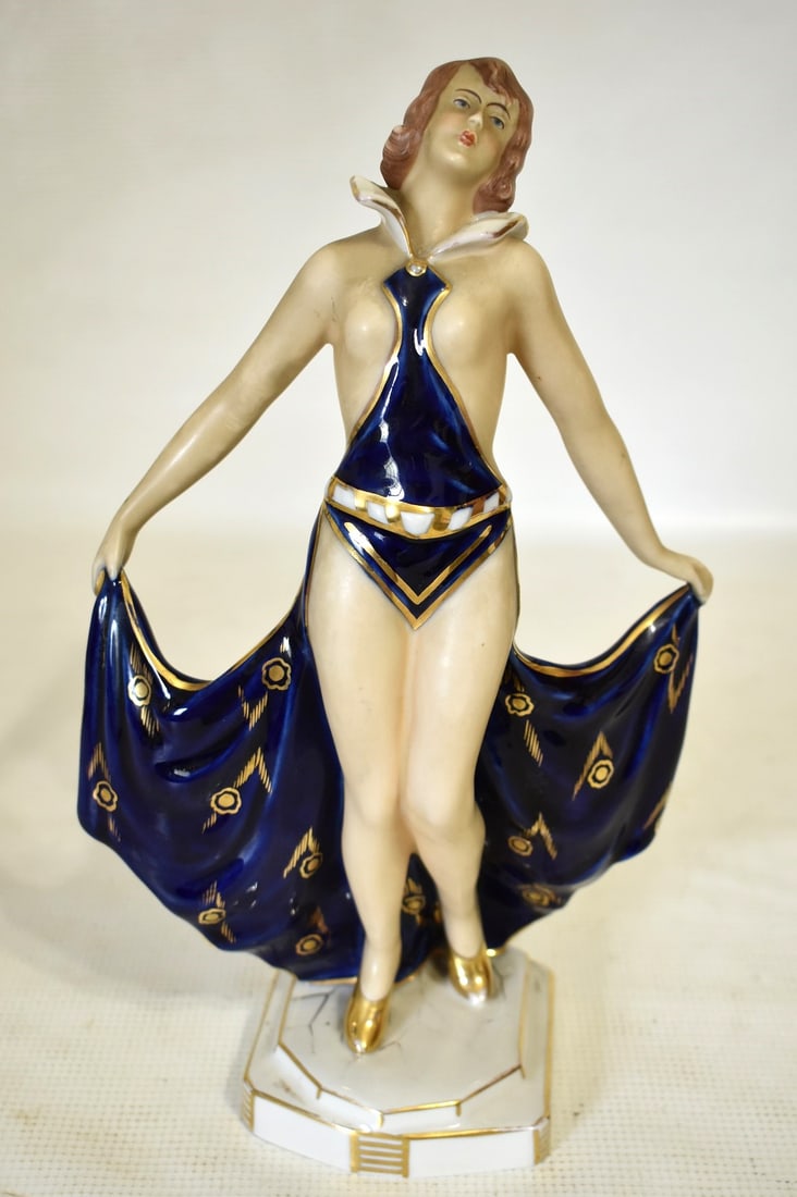 ROYAL DUX NUDE DANCER, 20TH C., H. 12": ROYAL DUX NUDE DANCER, 20TH C., H. 12"