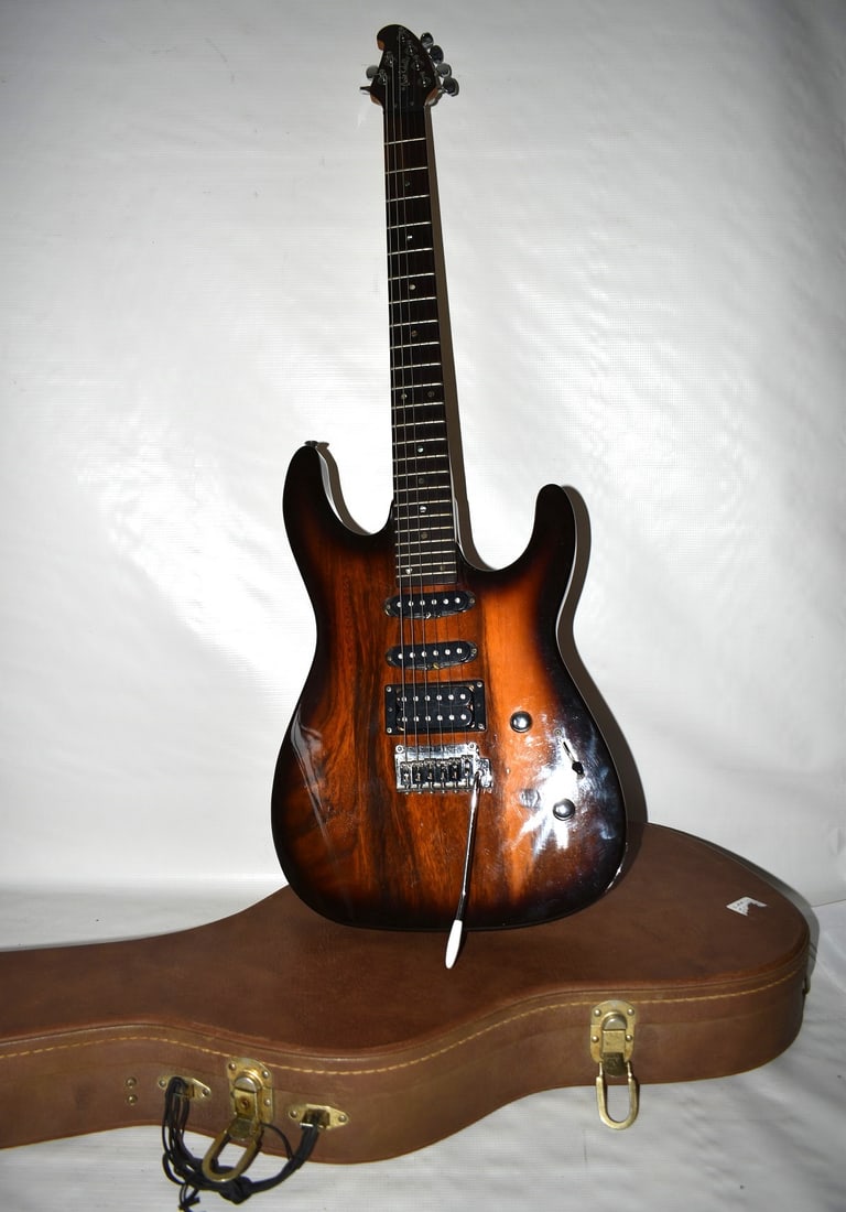 CARLO ROBELLI STRATOCASTER ELECTRIC GUITAR, C. 1970'S: CARLO ROBELLI STRATOCASTER ELECTRIC GUITAR, C. 1970'S