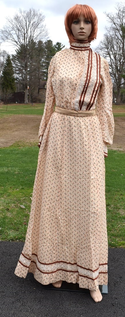 VICTORIAN WAISTCOAT SKIRT, C. 1850/60 (1 of 10)