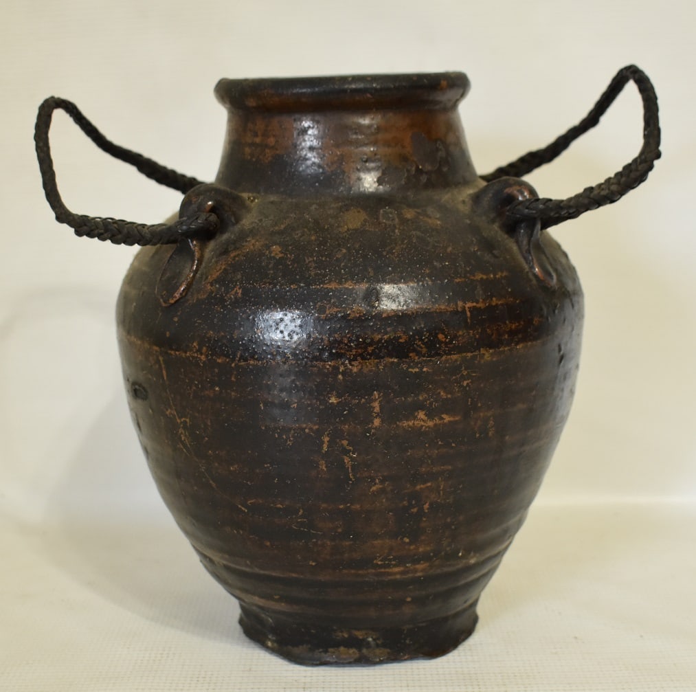 EARLY JAPANESE TERRA COTTA BRAIDED SMOKED STORAGE JAR (1 of 10)
