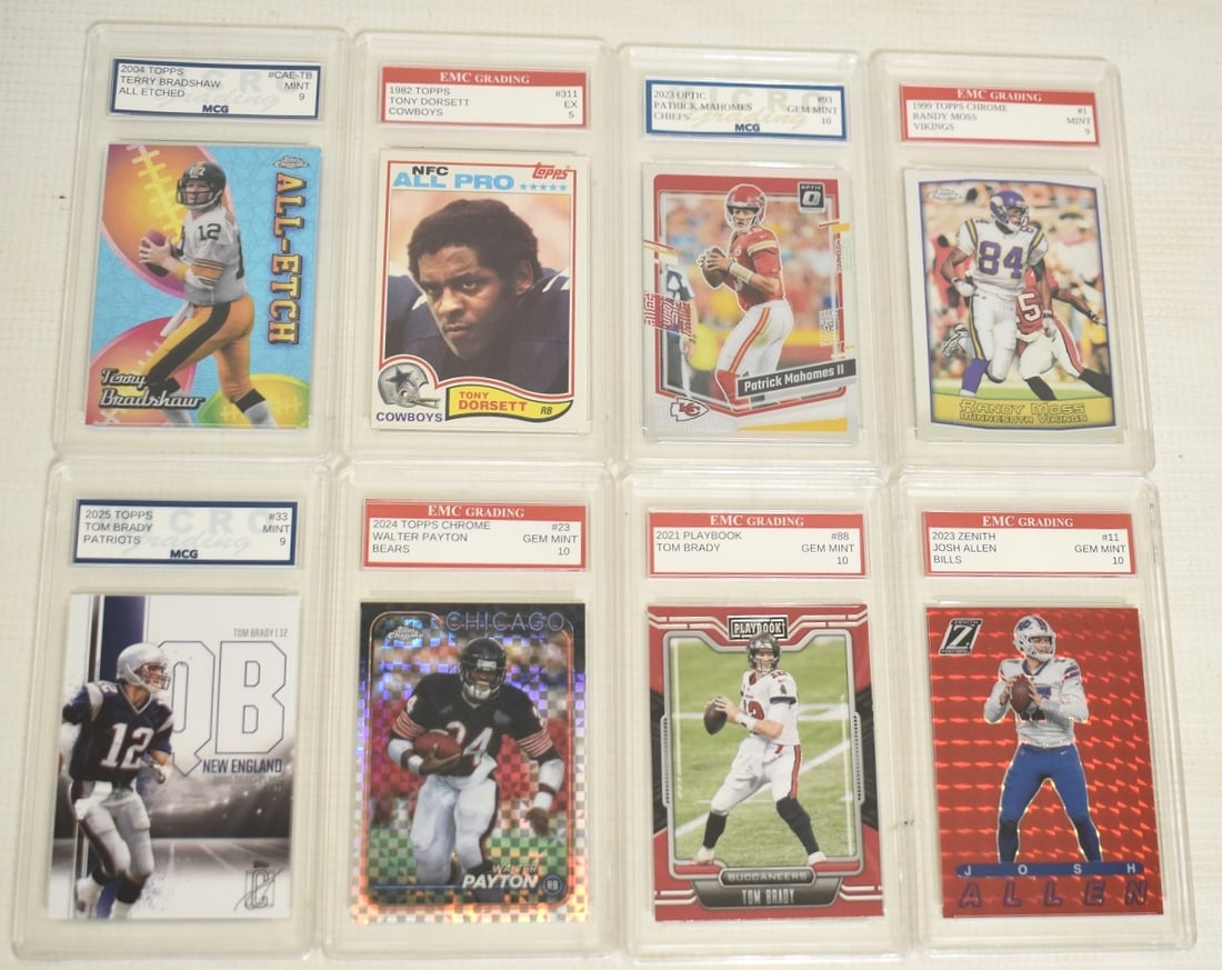 LOT(8) GRADED FOOTBALL CARDS INCL PAYTON/BRADY/BRADSHAW: LOT (8) GRADED FOOTBALL CARDS INCLUDING PAYTON/MAHOMES/BRADY/ALLEN/MOSS/BRADSHAW/DORSETT