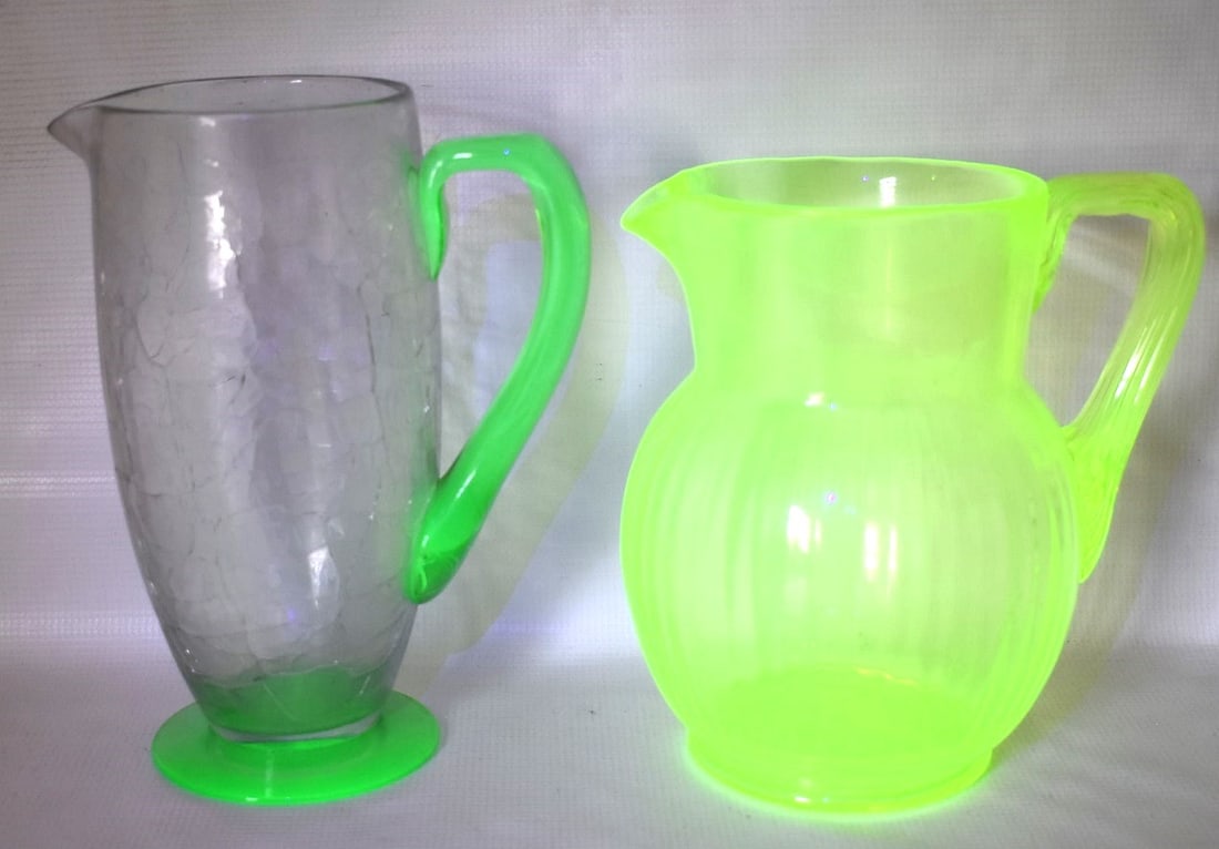 LOT (2) VICTORIAN URANIUM/VASELINE GLASS WATER PITCHERS (1 of 8)