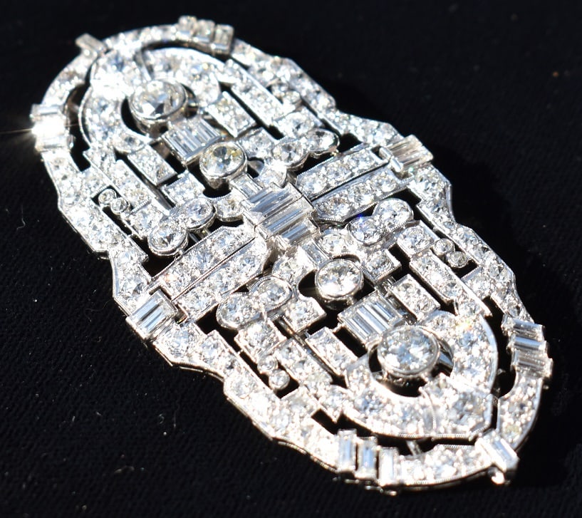 FINE TIFFANY PLATINUM/DIAMOND CONVERTIBLE BROOCH/CLIPS - 15