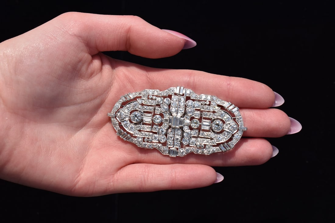 FINE TIFFANY PLATINUM/DIAMOND CONVERTIBLE BROOCH/CLIPS - 9