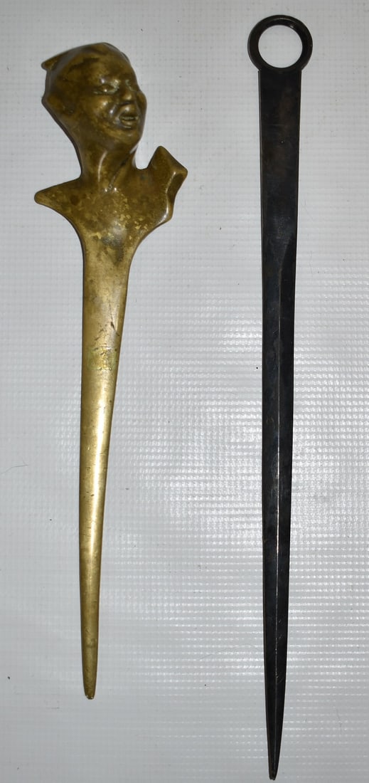 2 VINT./ART NOUVEAU SILVER/BRONZE LETTER OPENERS SIGNED: LOT (2) VINTAGE/ART NOUVEAU LETTER OPENERS SIGNED, SILVER/BRONZE, 19/20TH C., L. 14"