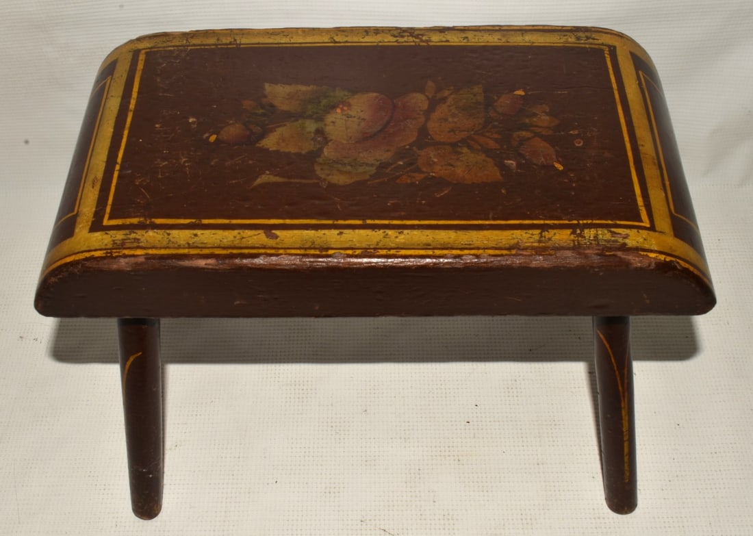 NEW YORK STENCILED CRICKET STOOL, 19TH C.: NEW YORK STENCILED CRICKET STOOL, 19TH C., 9 X 12 1/2"