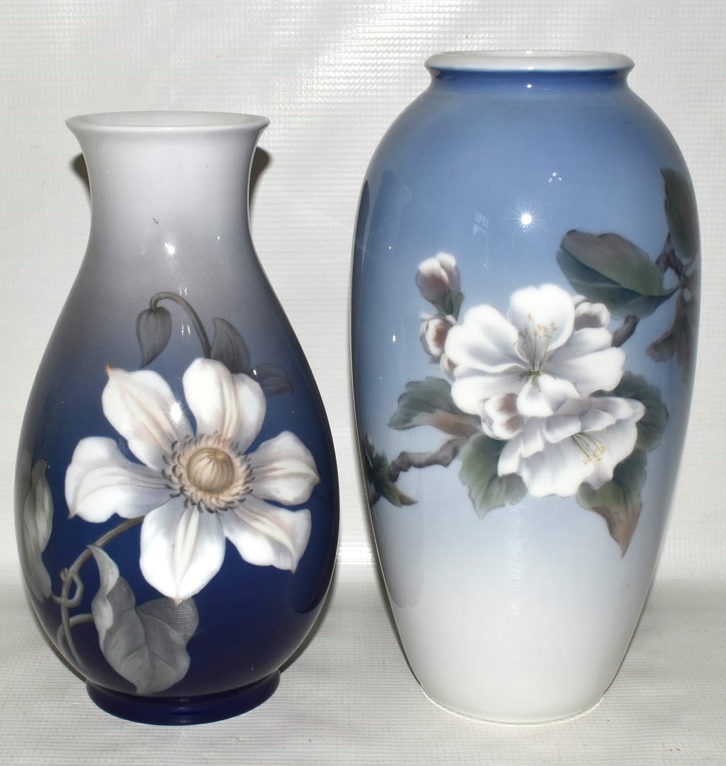 LOT (2) LARGE ROYAL COPENHAGEN & B&G VASES (1 of 6)