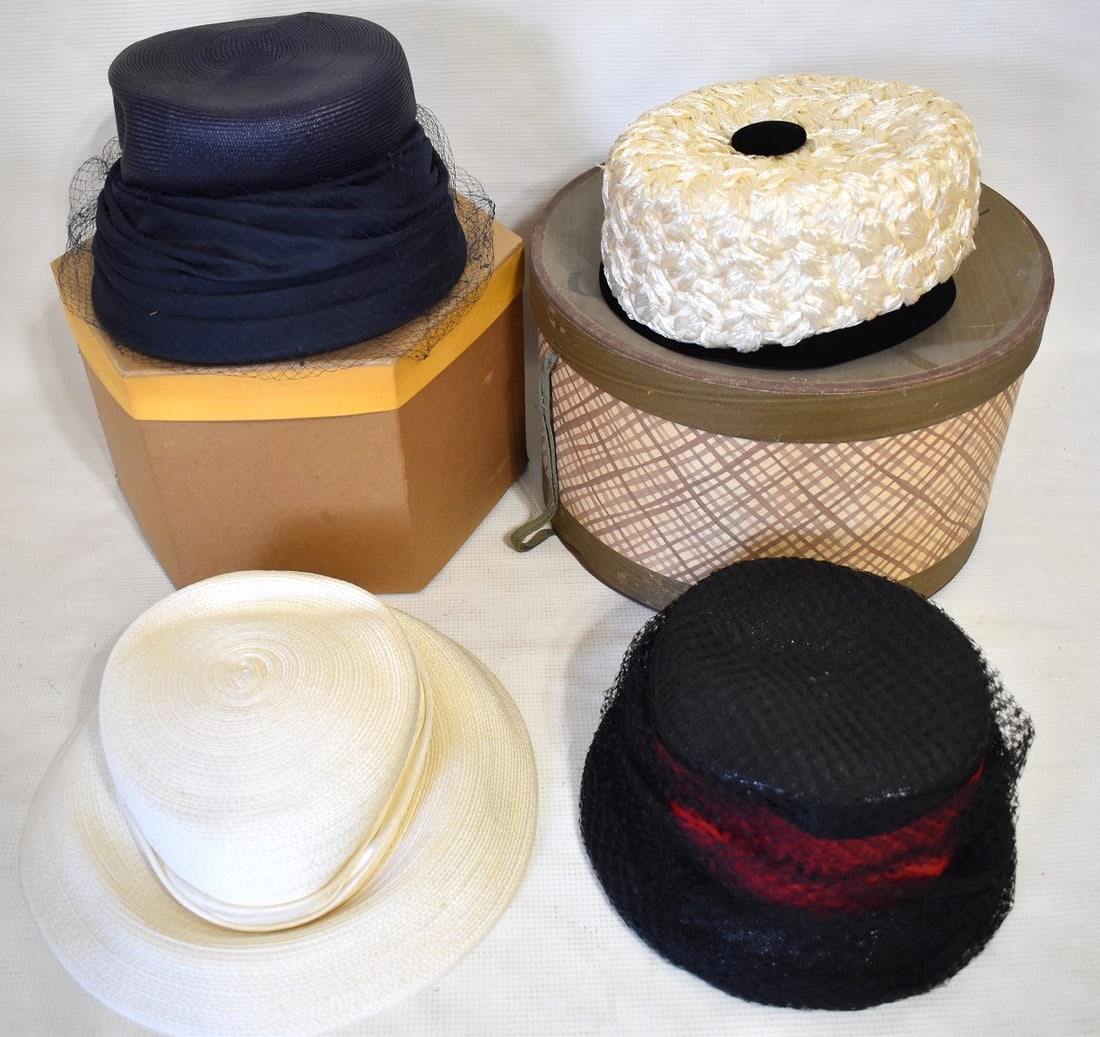 LOT (4) VINTAGE WOMAN'S PILL BOX HATS, C. 1940'S (1 of 14)