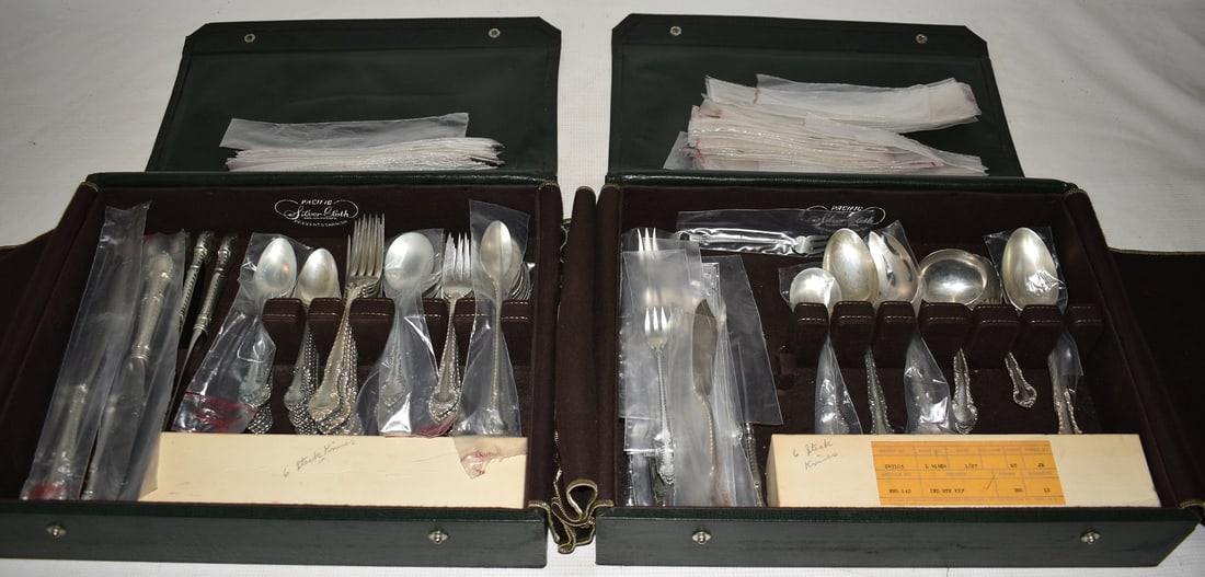 GORHAM ENGLISH GADROON STERLING FLATWARE SERV. FOR 12 (1 of 17)