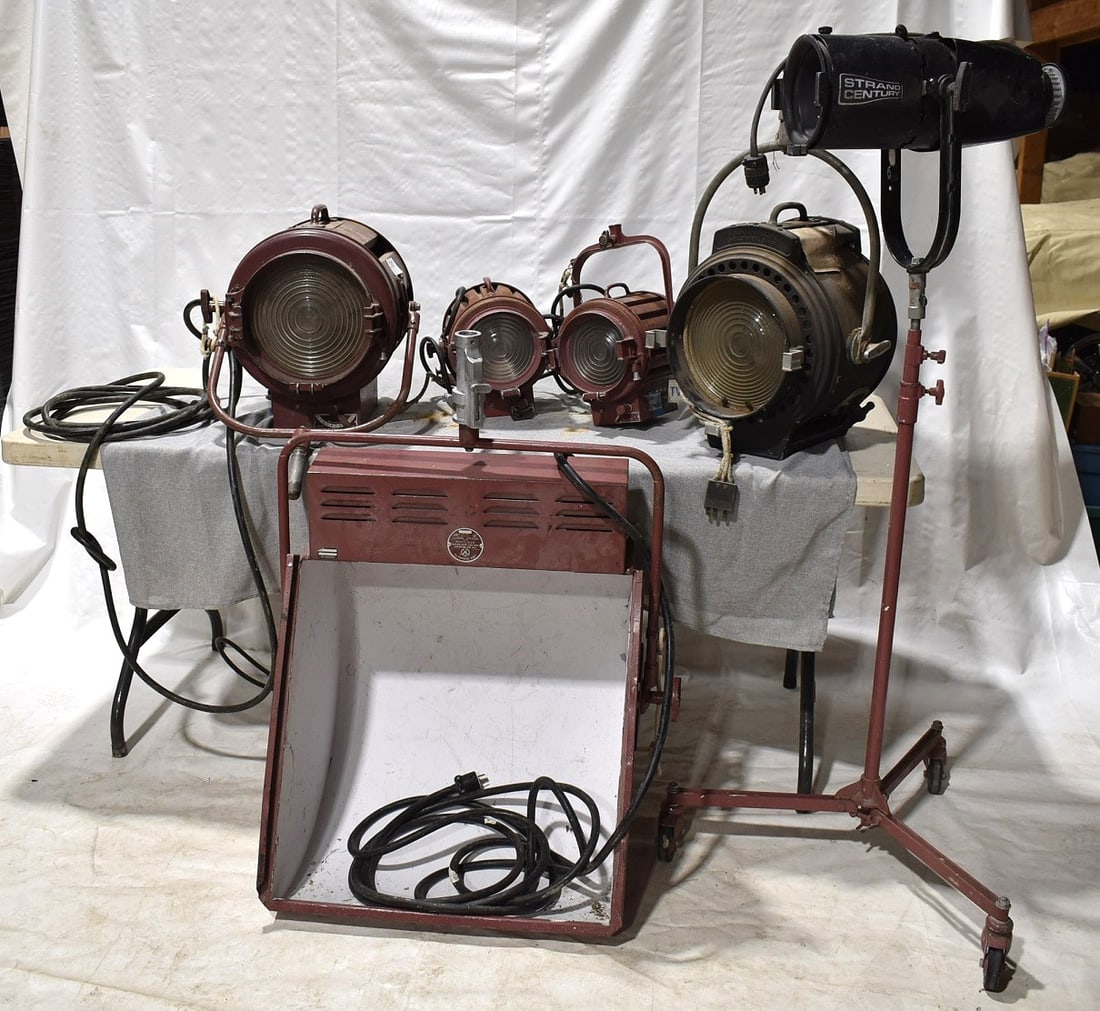 LOT (6) STAGE LIGHTING, C. 1930/40 (1 of 10)