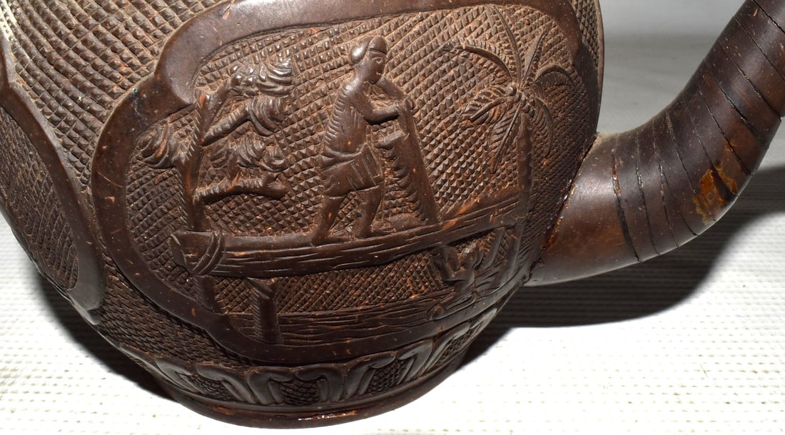SET CARVED COCONUT SHELL TEA SET. 19/20TH C. - 7