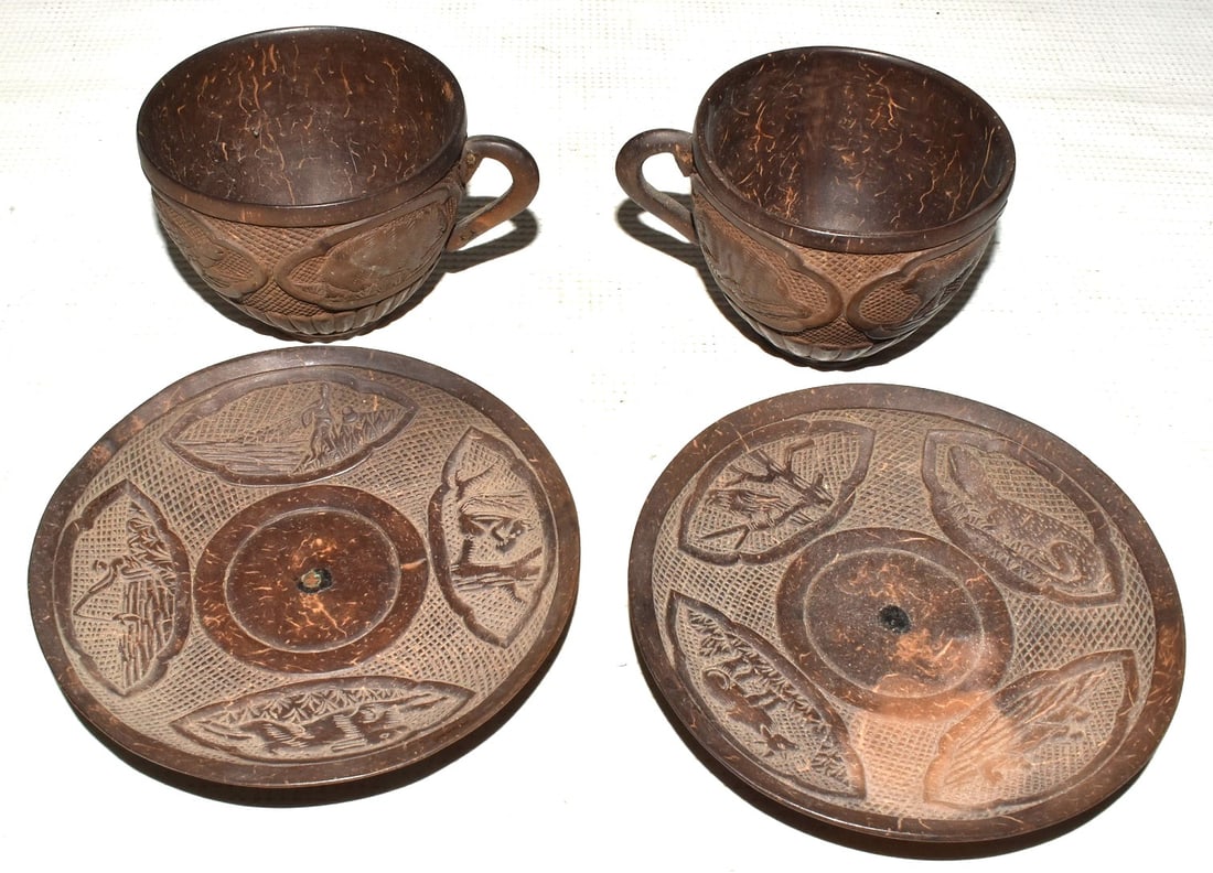 SET CARVED COCONUT SHELL TEA SET. 19/20TH C. - 9