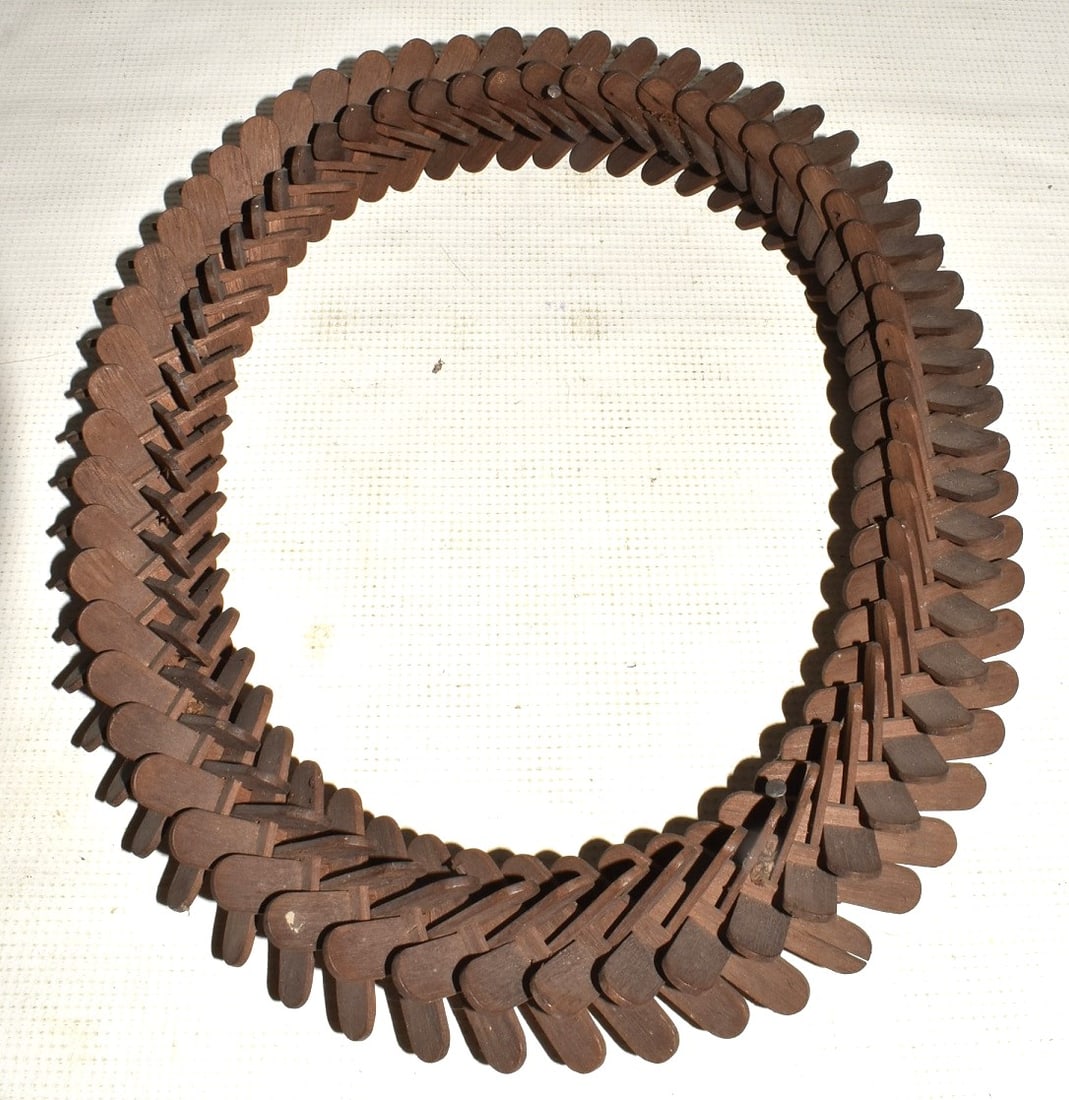 FOLK ART PINE STICK PICTURE FRAME, 19TH C. (1 of 3)