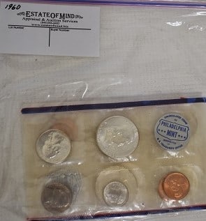 LOT ASSORTED U.S. MINT SETS - 4