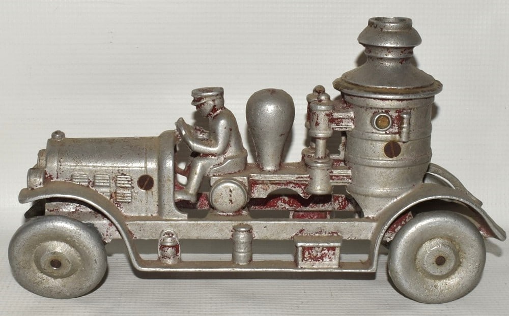 VINTAGE ALUMINUM FIRE PUMPER, 20TH C., L. 10" (1 of 6)