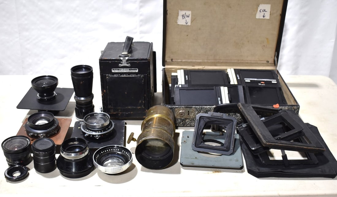 LG. LOT ASST GRAFLEX SUPER D CAMERA & LENSES, C 1950/60 (1 of 8)