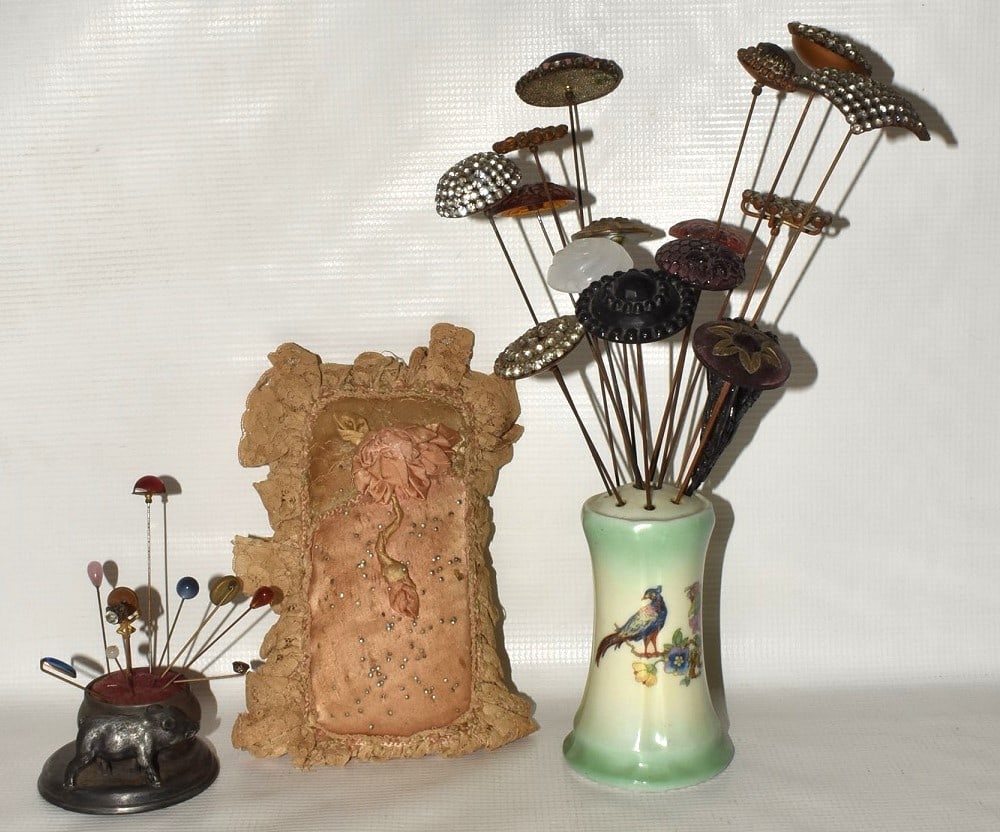 LOT (15) VICTORIAN HAT PINS & HAT PIN HOLDER: LOT (15) VICTORIAN HAT PINS & HAT PIN HOLDER (GERMAN PORCELAIN) 4 1/2"