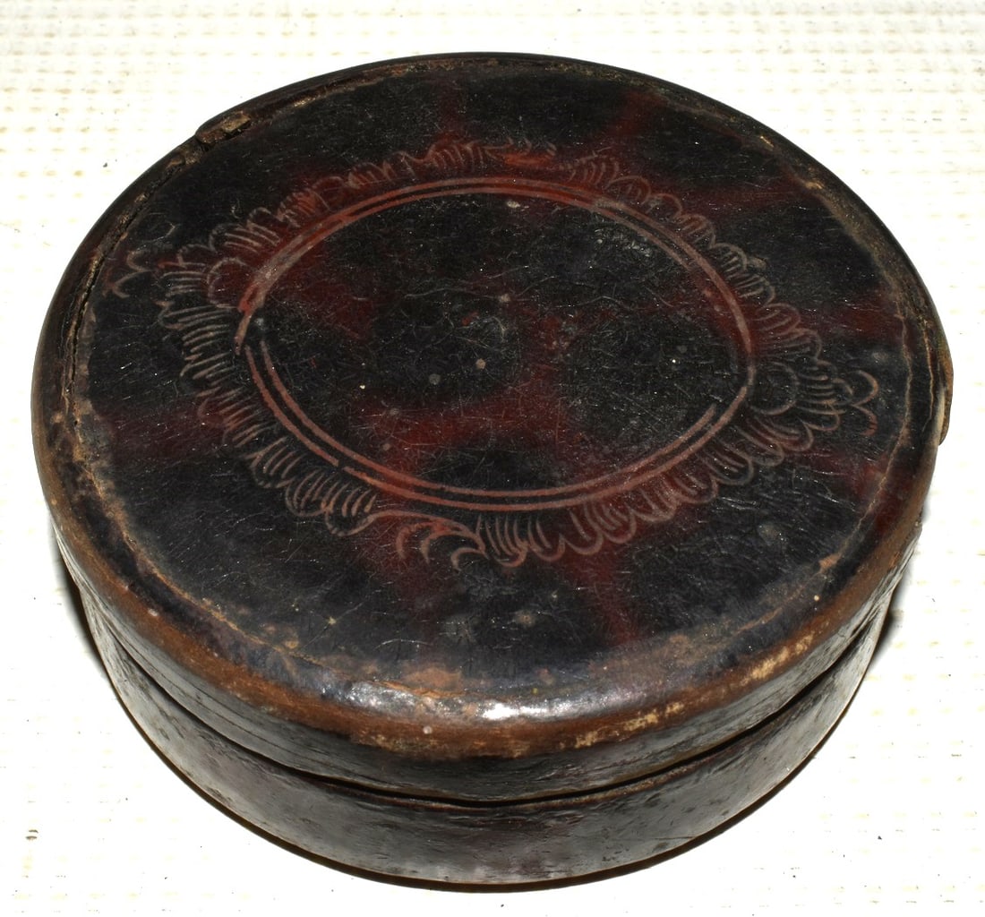 LOT (5) EARLY SNUFF BOXES, 19TH C. - 11