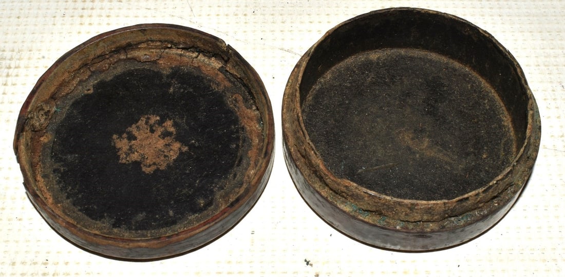 LOT (5) EARLY SNUFF BOXES, 19TH C. - 12