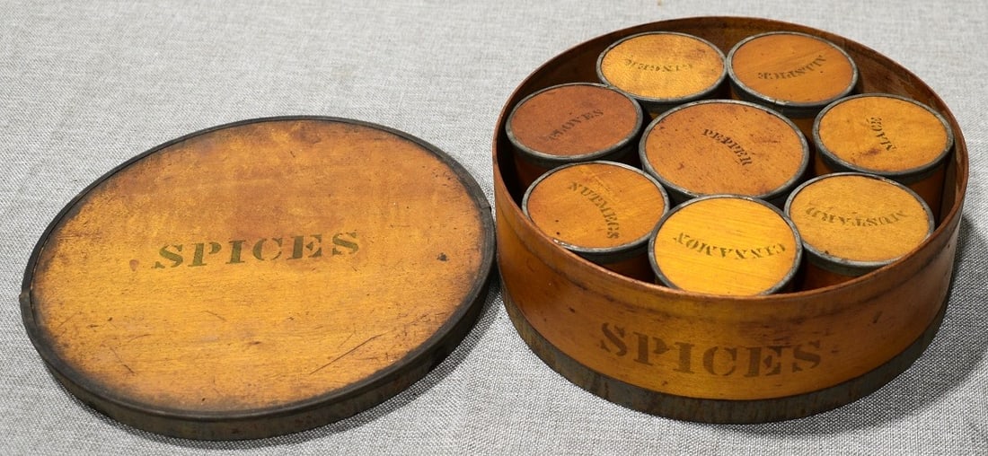 COUNTRY MAPLE SPICE PANTRY BOX SET, 19TH C. (1 of 4)