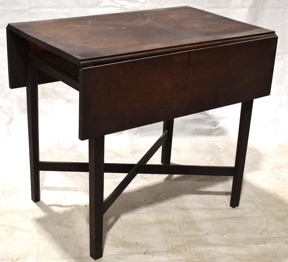 CHIPPENDALE PEMBROKE WALNUT TABLE W/X-STRETCHER BASE (1 of 8)