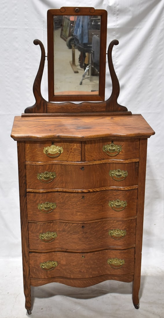 VICTORIAN OAK 2/4 DRESSER W/SWING MIRROR, C. 1910 (1 of 6)