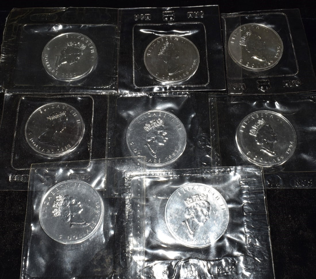 LOT (8) ASSORTED CANADIAN SILVER ROUNDS, APPROX. 9.3 OZ: LOT (8) ASSORTED CANADIAN SILVER ROUNDS, W. APPROX. 9.3 OZ.