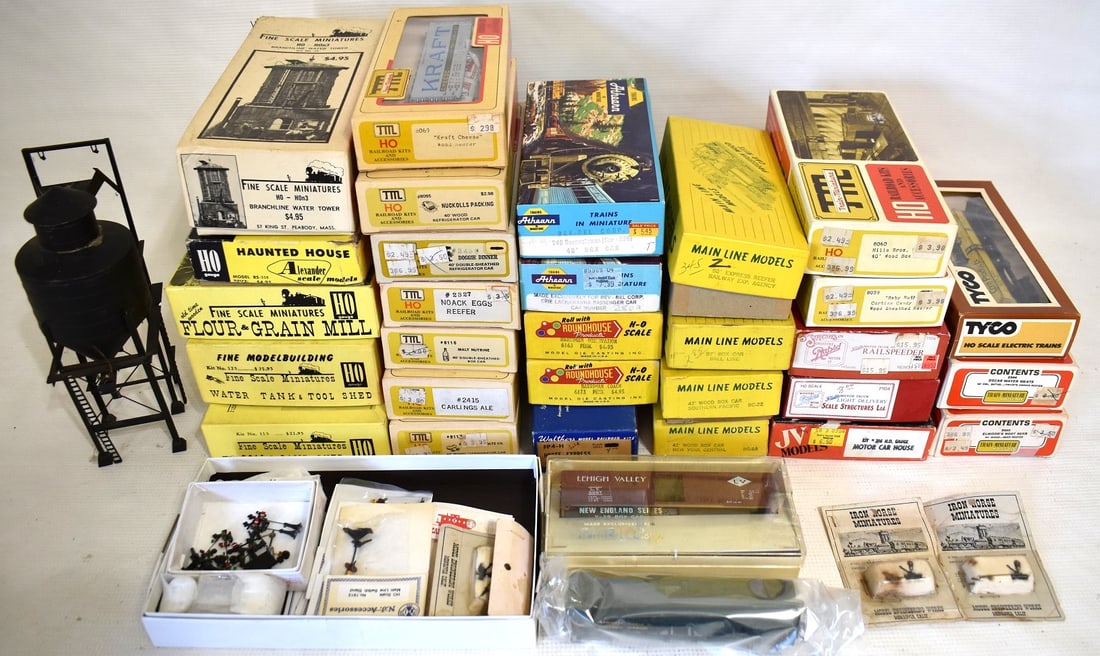 LOT ASST. H.O. SCALE TRAIN BUILDING KITS N.I.B. 1960'S (1 of 12)