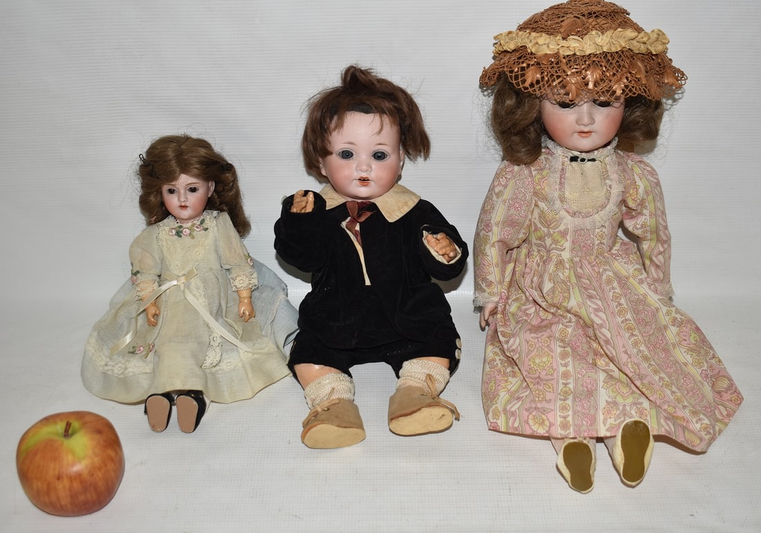 LOT (3) ASSORTED BISQUE DOLLS, 19/20TH C. - 2