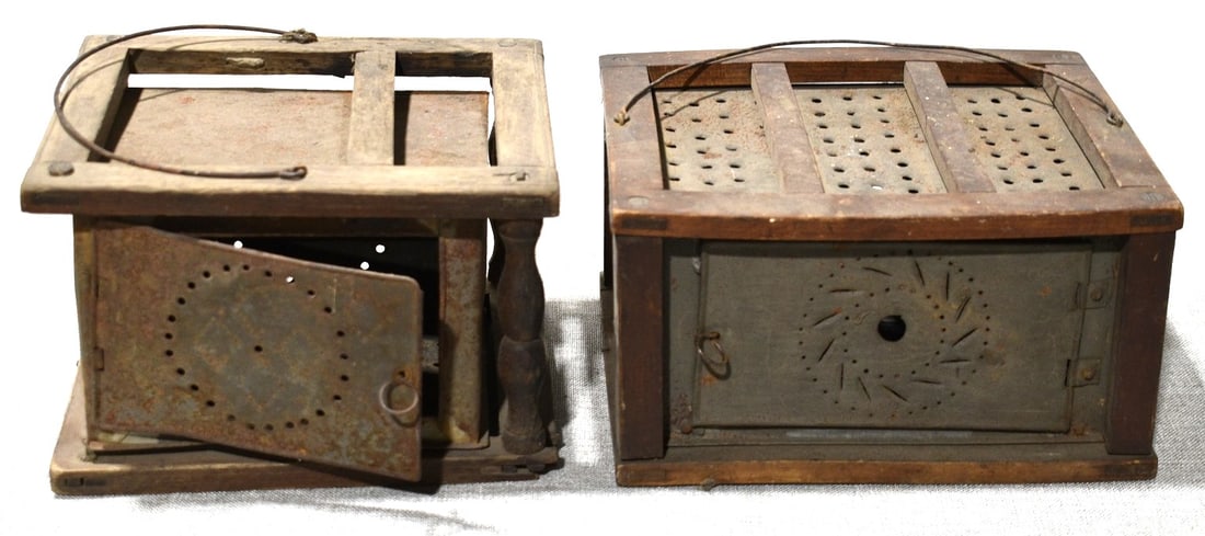 LOT (2) COUNTRY TOLEWARE FOOT WARMERS 19TH C.: LOT (2) COUNTRY TOLEWARE FOOT WARMERS 19TH C.