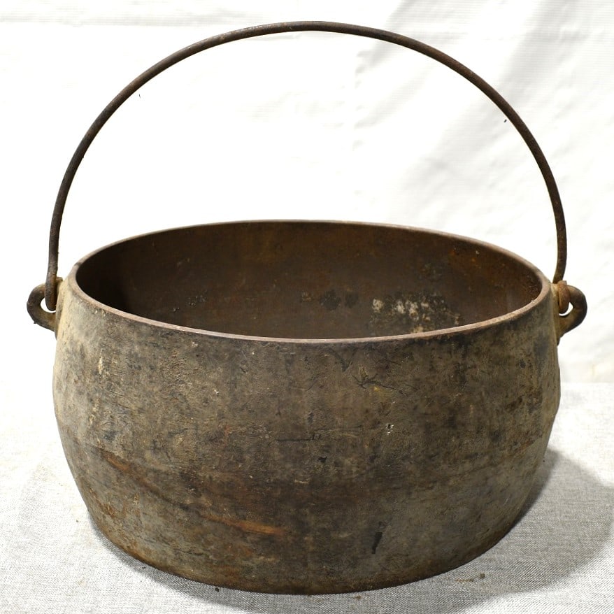 CAST IRON CAULDRON, H. 9", W. 15 1/2", D. 12 1/2": CAST IRON CAULDRON, H. 9", W. 15 1/2", D. 12 1/2"