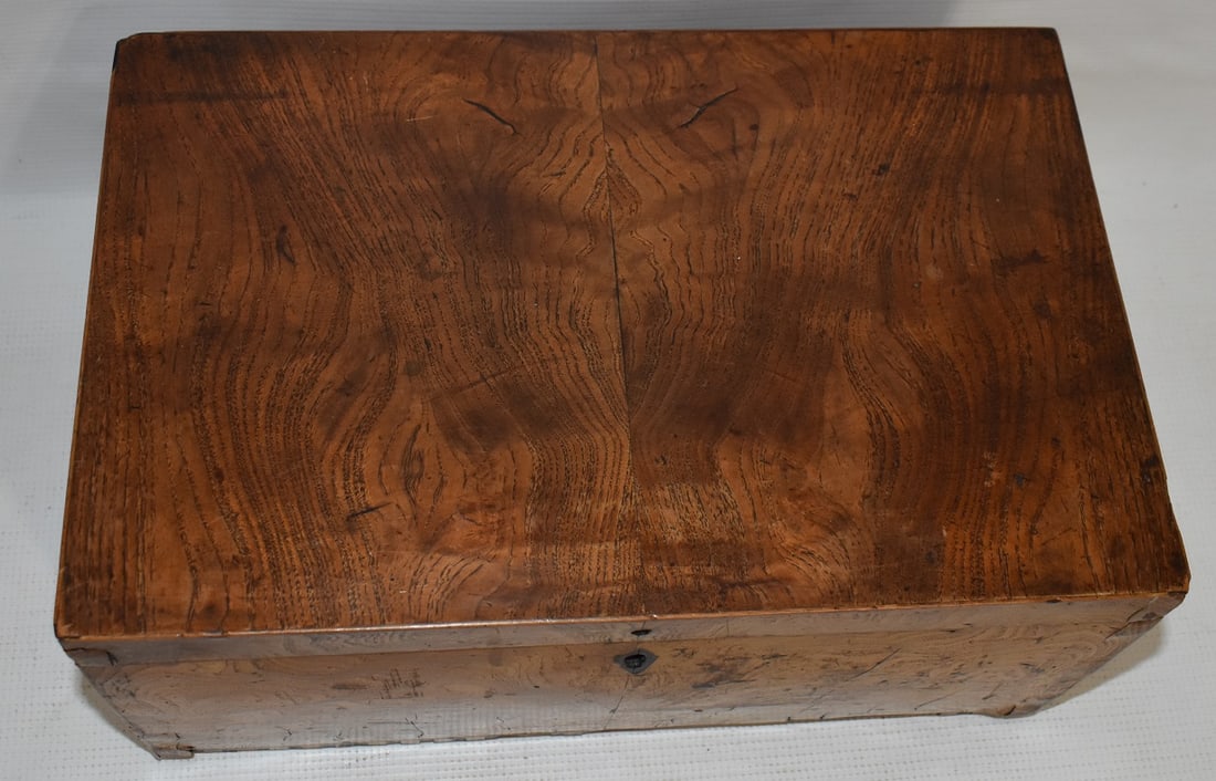 REGENCY OYSTER BURL WALNUT DOCUMENT BOX, 18TH C. - 7