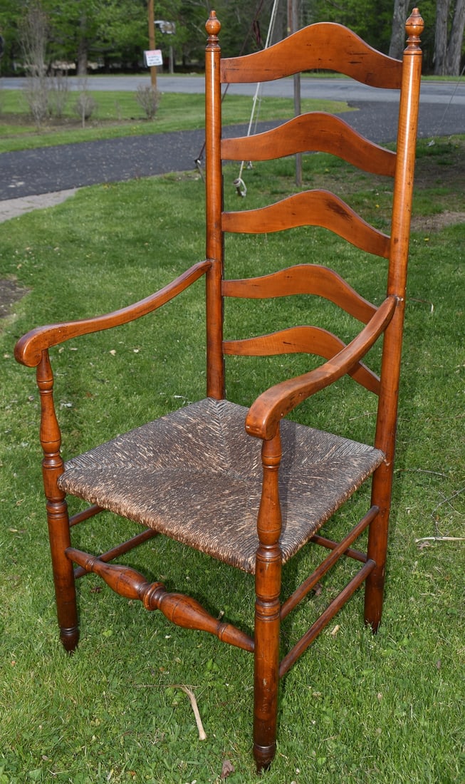 DELAWARE VALLEY LADDER BACK CHAIR W/ORIG. RUSH SEAT: DELAWARE VALLEY LADDER BACK CHAIR W/ORIG. RUSH SEAT, 18TH C. (REPAIRS)