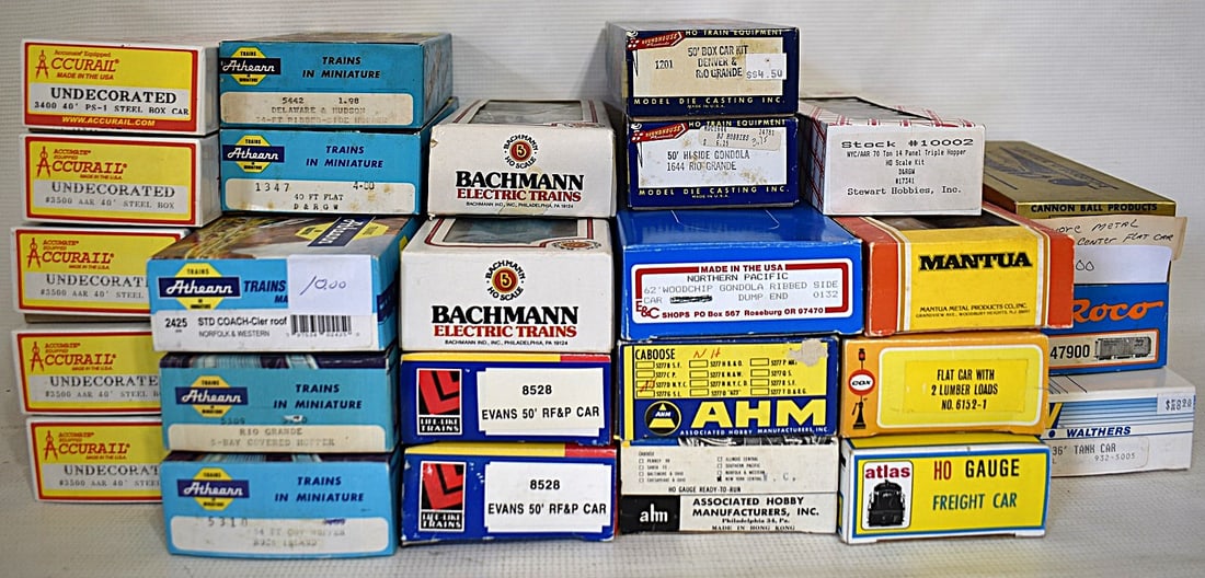 LOT (26) ASSORT. HO GAUGE TRAINS INCL. ATHEARN, MANTUA+ (1 of 9)