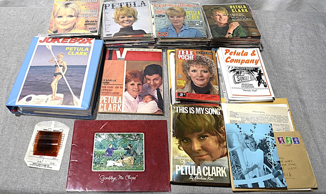LOT ASSORT. VINT. PETULA CLARK (1932-2026) COVER, ETC: LOT ASSORTED VINTAGE PETULA CLARK (1932-2026) COVER/MAGAZINE/RECORDS (VOGUE), C. 1960/70'S