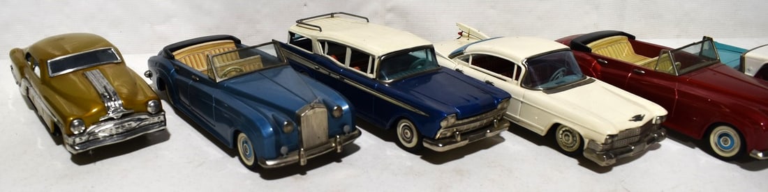 LOT (7) ASSORTED FRICTION PRESSED STEEL TOY CARS: LOT (7) ASSORTED FRICTION PRESSED STEEL TOY CARS