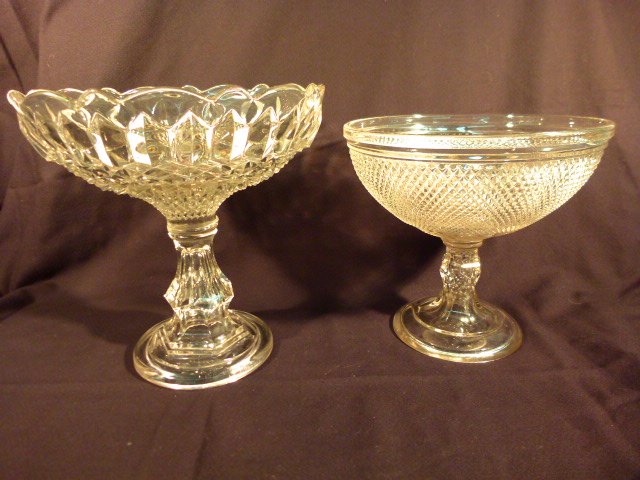 LOT (2) EARLY AMERICAN FLINT GLASS CENTER BOWLS 19TH C. (1 of 2)