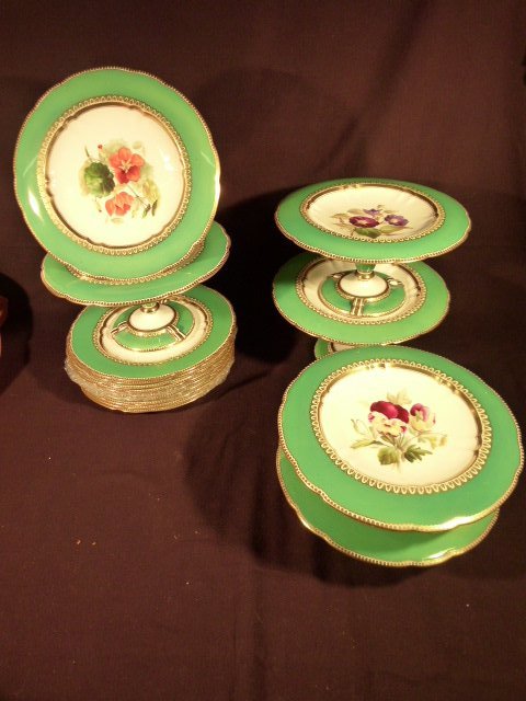 LOT 17 H/P OLD PARIS DECORATED SHOWPLATES COMPOTES (1 of 1)