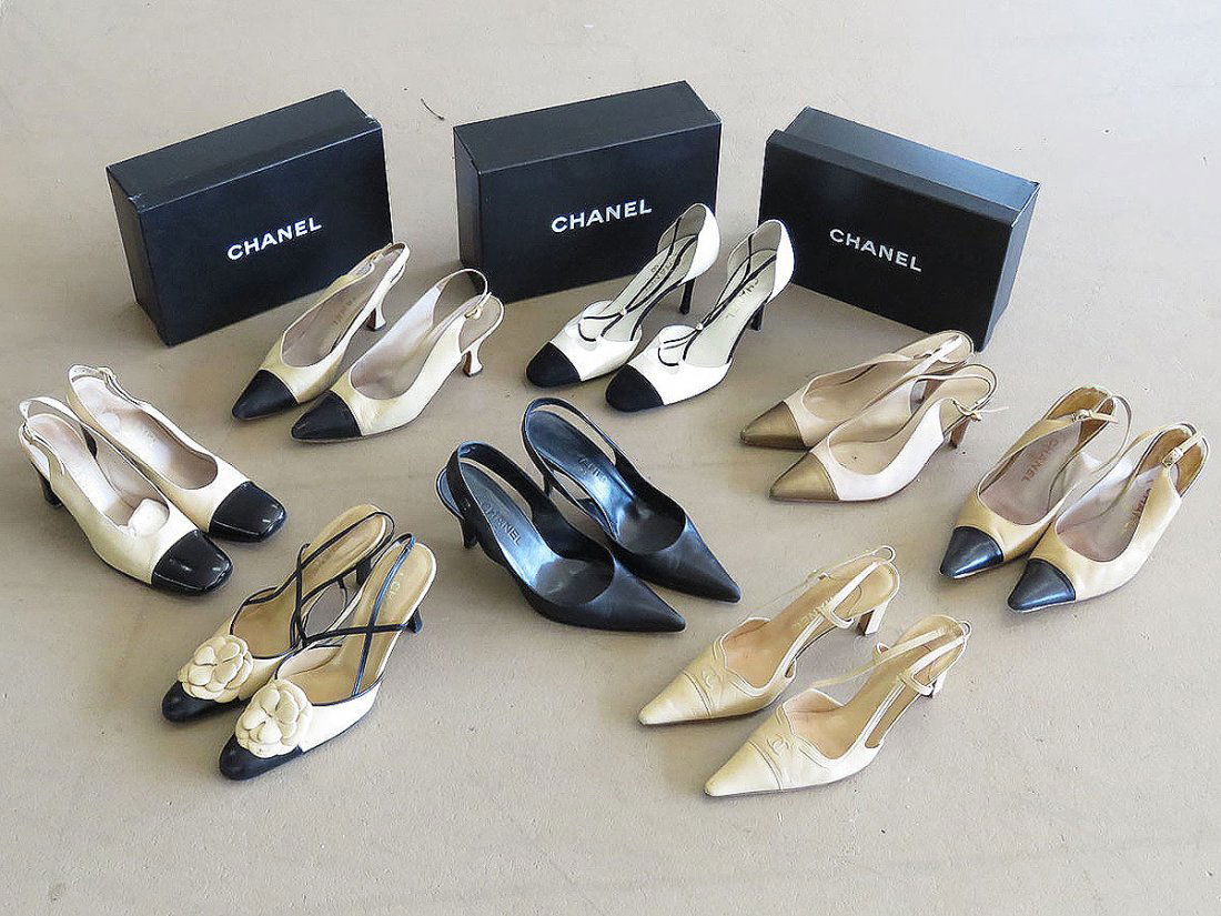 8 PR VINTAGE CHANEL BLACK/TAN LEATHER SLING BACK HEELS (1 of 4)