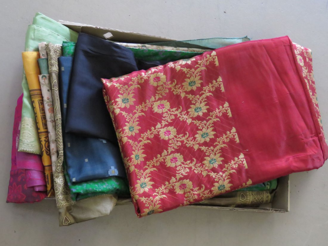 (10) VINTAGE INDIAN/PAKISTAN SAREE'S W/ WOVEN GOLD (1 of 1)