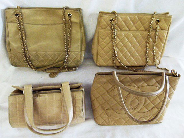 LOT (4) CHANEL QUILTED LEATHER HANDBAGS (NEED CLEANING) (1 of 9)