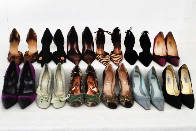 12 PR VINTAGE DESIGNER SHOES INCL. CALVIN KLEIN, (1 of 10)