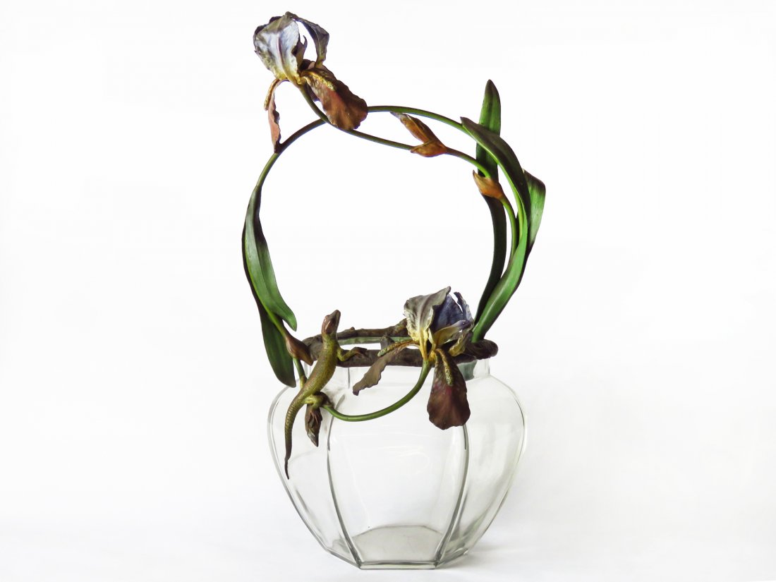 VIENNA BRONZE COLD PAINTED VASE W/ LIZARD SIGNED (1 of 10)