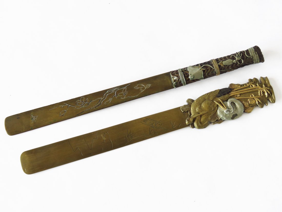 LOT (2) JAPANESE MIXED METAL PAGE BLADES 19TH C. (1 of 6)