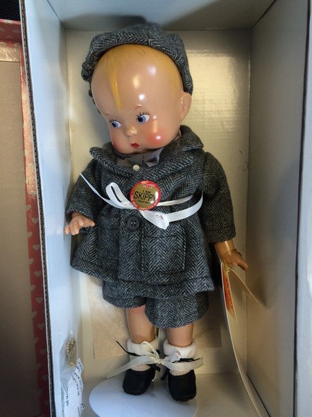Effanbee Dolls "I Am Skippy - The Real American Boy" (1 of 2)