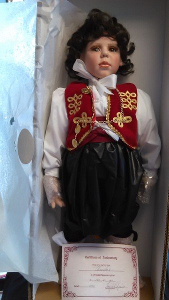 NIB The Faylah France Precious Heirloom collection: (1 of 3)