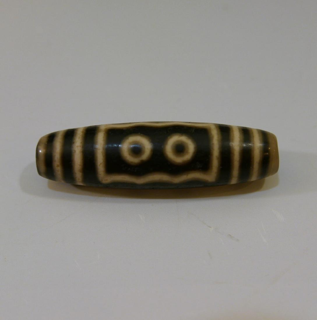 LARGE TIBETAN DZI BEAD (1 of 5)